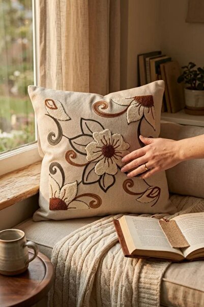 Bella Home غطاء وسادة مطرز (قطعتين) 40 سم × 40 سم