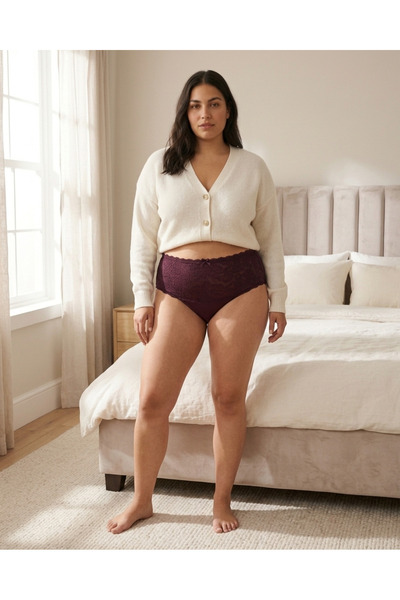 Zena Γυναικείο εσώρουχο με ελαστική μέση και δαντέλα σε μεγάλο μέγεθος