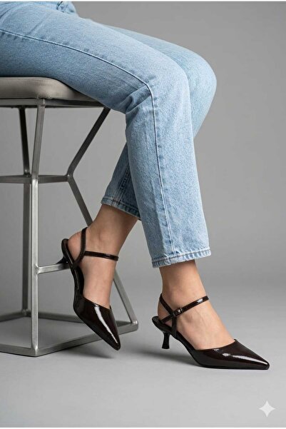 ÜNAL ÖZER ΓΥΝΑΙΚΕΙΟ ΜΑΥΡΟ ΛΑΚΑΔΕΜΕΝΟ ΔΕΡΜΑ ΜΕ ΔΕΣΜΟ ΣΤΟ ΑΥΧΕΝΗ ΚΑΙ ΜΥΤΕΡΗ ΜΥΤ...