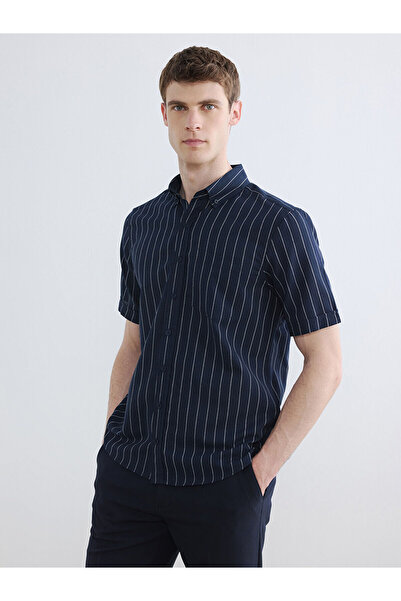 LC Waikiki Nevavm Regular Fit Striped Men's Shirt with Difference
