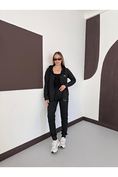 LFSPORT Νέα σεζόν Γυναικεία φόρμα με κουκούλα σε μαύρο χρώμα