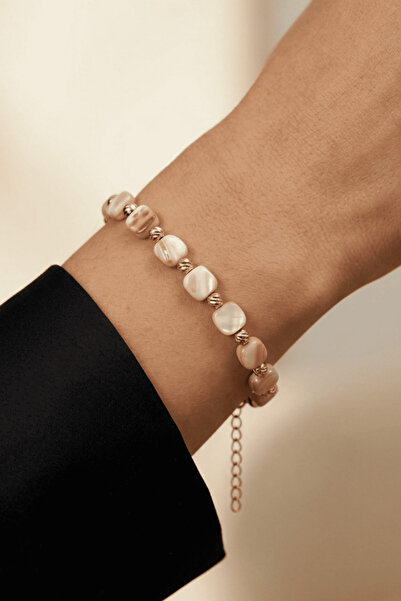 Elika Silver Women's Pink Beaded and Dorica Ball Bracelet