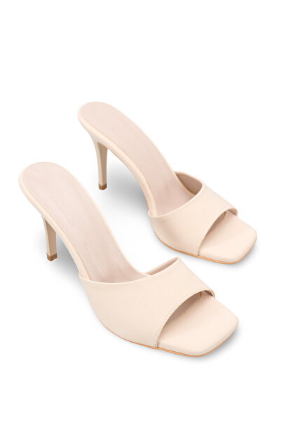 Riccon Γυναικείες παντόφλες με λεπτό τακούνι Vega Luce 0012712 Ματ Μπεζ