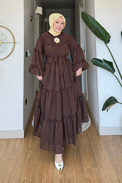 Tesettür Diyarı Φόρεμα Χιτζάμπ με Ζώνη από Ύφασμα Parlin Tulle Modal - Καφέ
