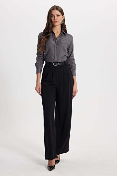 Tudors Γυναικείο παντελόνι Relax Fit με άνετη εφαρμογή, χρυσά κουμπιά και διπ...