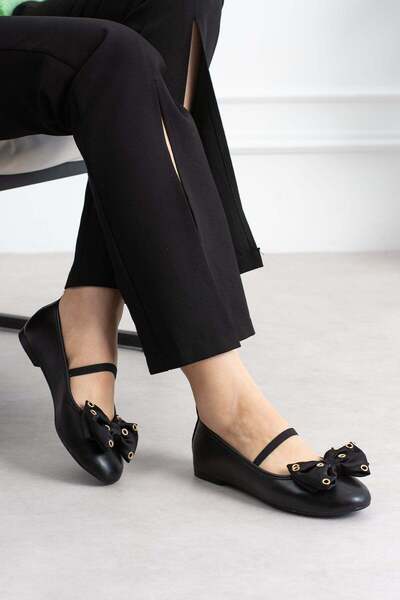 ShoeTek Lowsi Women's Ballerinas with Front Straps and Bow, Black Leather