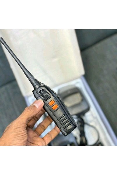 BAOFENG BF-888S Walkie Talkie Set of 2 Long Range Rechargeable Two Way Radio 16 Channel