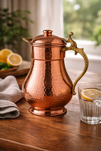 ARANA Imperial 2 Liter Copper Carafe