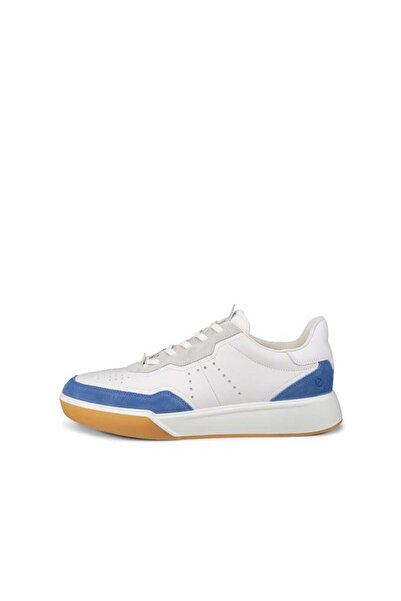 Ecco Street Court