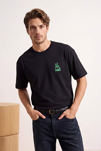Trendyol Collection Tricou negru oversize/cu croială largă, pufos, imprimat, ...