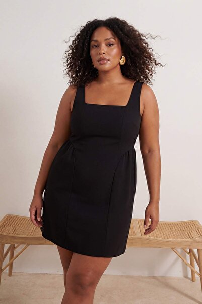 Trendyol Curve Μαύρο υφαντό φόρεμα Finike μεγάλου μεγέθους TBBSS26AH00187