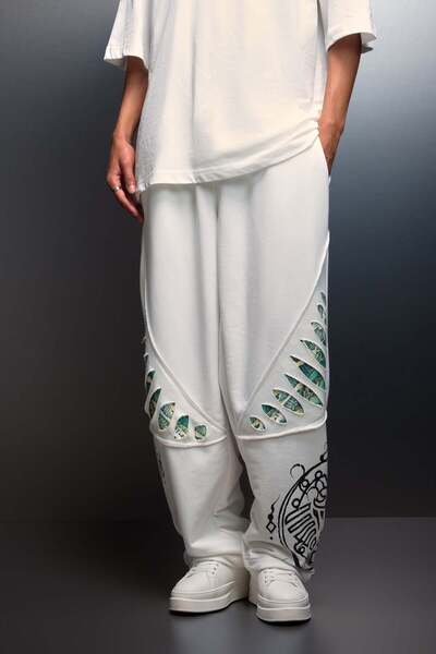 Slatra Pantaloni de trening largi, albi, cu imprimeu cu efect de spate, pentr...