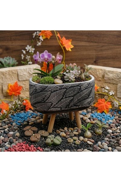 ADAA TÜY DESENLİ AHŞAP AYAKLI DEKORATİF OVAL BETON SAKSI