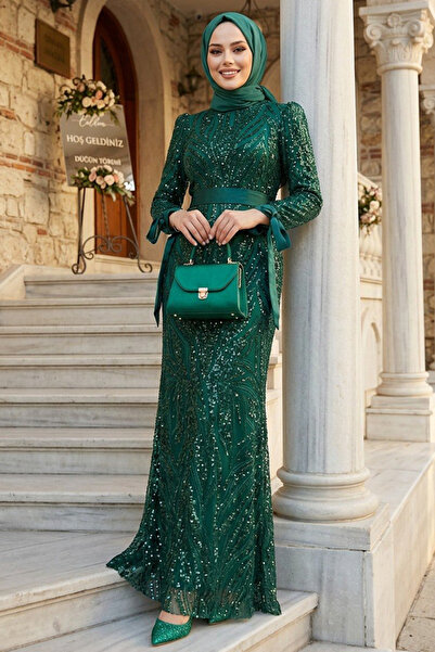 Neva Style - Βραδινό φόρεμα Hijab με παγιέτες και κεντημένο με σμαραγδένιο πρ...