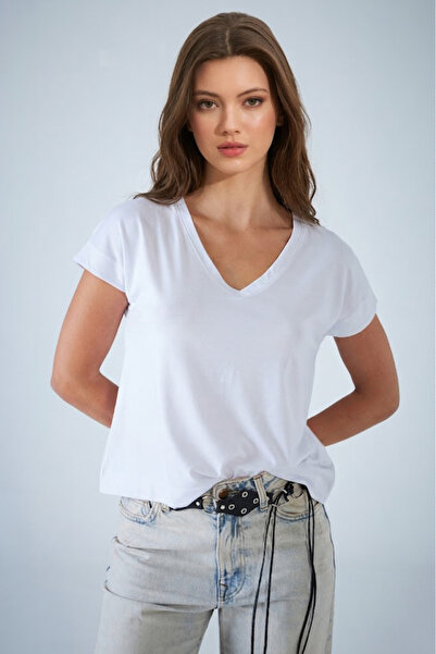 NEW JOURNAL Γυναικείο λευκό μπλουζάκι με λαιμόκοψη V APP1311