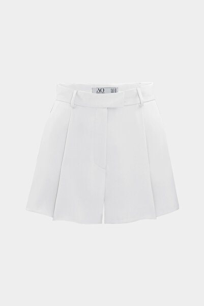 Açelya Okcu Μίνι σορτς με ψηλή μέση και λεπτομέρεια τσέπης