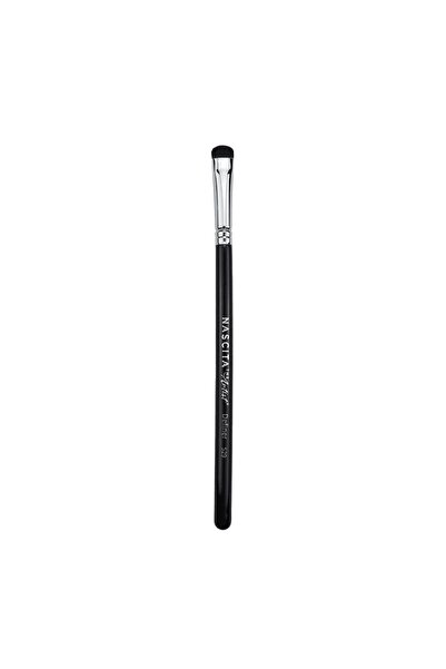 nascita Artist Serie Defining Eye Brush - 529