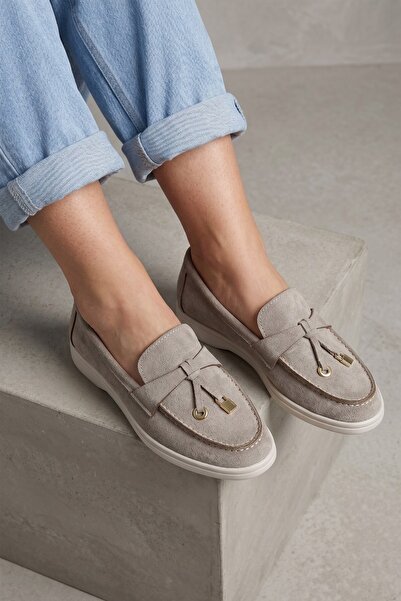 Modezya Γυναικεία Loafer Παπούτσια Lucy Beige Suede με Λεπτομέρεια Φούντας κα...