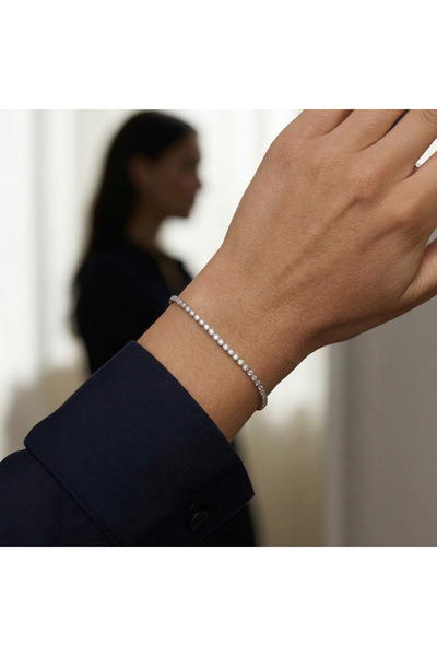 Iryum 0.79ct (E-F vs) Pırlanta Su Yolu Bileklik