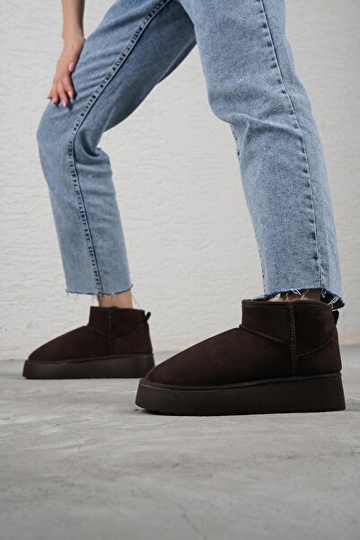 Beyond Γυναικείες καφέ Ultra Mini μπότες σουέτ με εσωτερική γούνα και ψηλή σό...