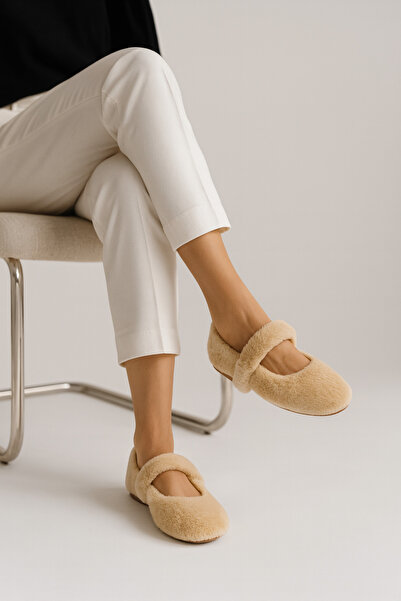 Beyond Γυναικείες μπαλαρίνες Mary Jane με χοντρό λουράκι σε μπεζ χρώμα BYNDMJ002