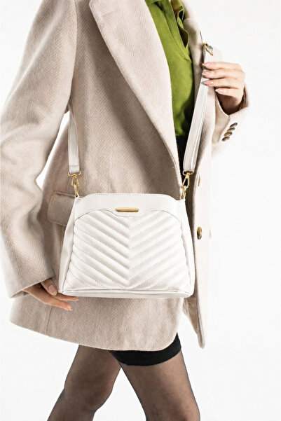 MILANOFOX Women's White V Quilted Stitching Design 3-Compartment Leather Line...