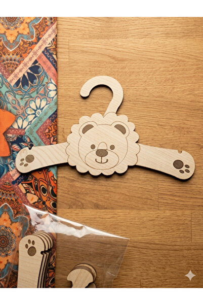 Handmade Bebek Odası Dekoratif Aslan Askı - Yeni Doğan Hediyelik Ahşap Elbise...