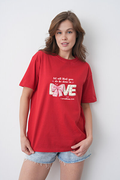 TREND EMMODA تي شيرت نسائي باللون الأحمر مزين بفيونكة وردية اللون وطباعة Love...