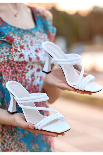 Generic Brand Sarax White Skin Heeled Slippers