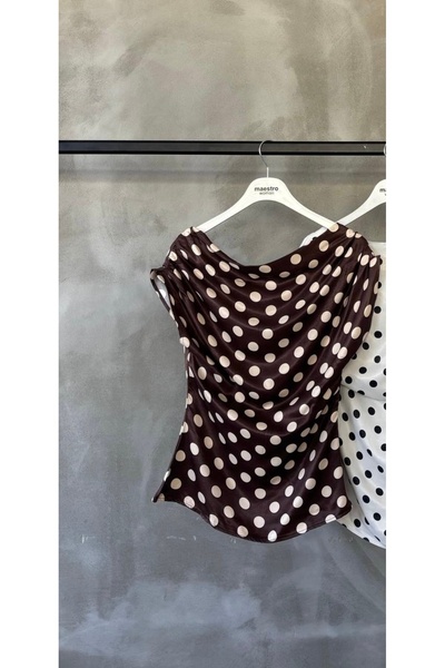 manana fashion Μπλούζα με λαιμόκοψη καγιάκ και πουά, ειδικού σχεδιασμού-7788