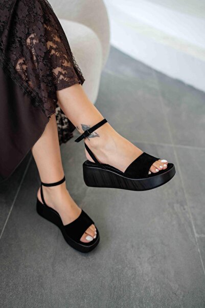 Parponi Σανδάλια Ferry Wedge από γνήσιο δέρμα σουέτ σε μαύρο χρώμα