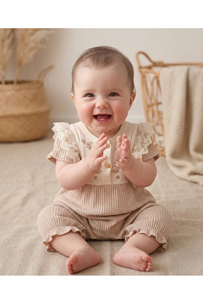 glamour baby Waffle Çiçekli Dantel Detaylı Kız Bebek Kısa Tulum