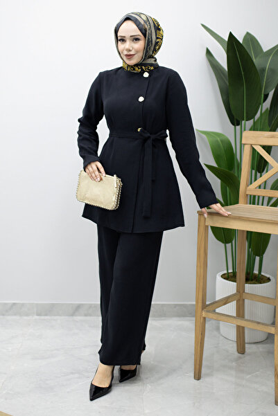 Tesettür Dünyası Διπλό κοστούμι με κουμπιά και ζώνη στη μέση TSD260200 Μαύρο