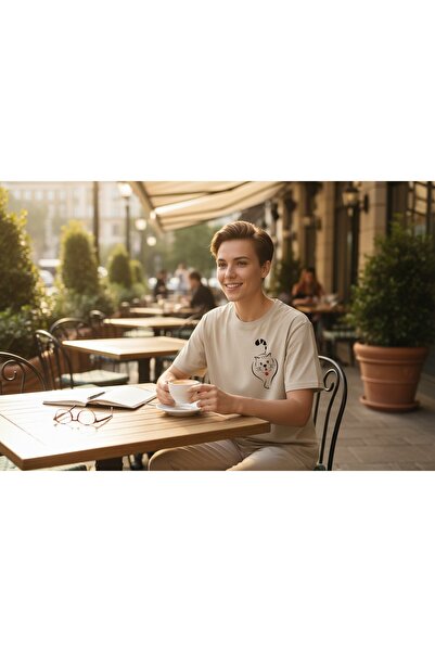 URBANTRENDSTORE Unisex Minimal Cat Printed Pattern Casual for Holidays Simple...