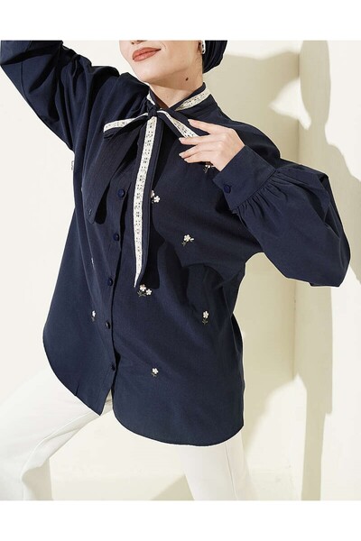 Lavanta Tekstil Πουκάμισο με κέντημα λουλουδιών και δεμένο γιακά