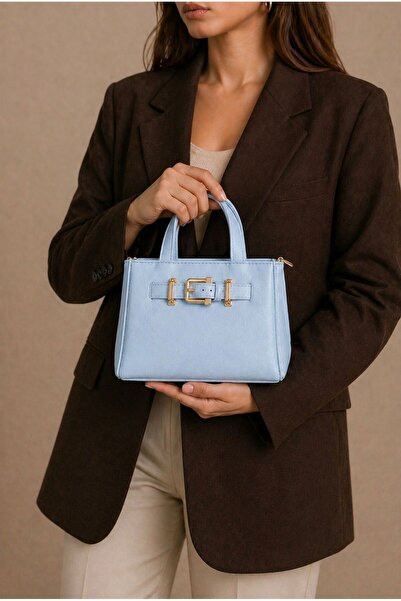 Moda Sekiz Κομψή τσάντα ώμου για γυναίκες με λεπτομέρεια αξεσουάρ ζώνης