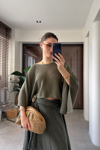 MAGARDE Μπλούζα με λαιμόκοψη καγιάκ και μανίκια νυχτερίδα, μερσεριζέ - ΚΑΦΕ