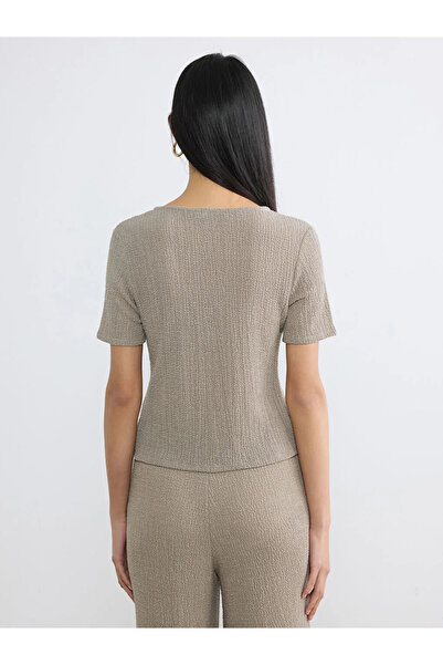 LC Waikiki Καφέ μπλούζα με λαιμόκοψη V και υφή