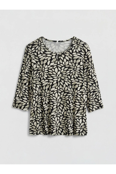 LC Waikiki Μπλούζα με μοτίβο με λαιμόκοψη σε μαύρο χρώμα