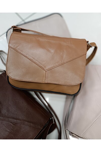 Sellona Bags Hakiki Deri Orta Boy Kadın Omuz ve Postacı Çanta