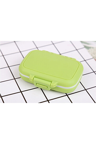 Other Small, three-compartment medicine case - green