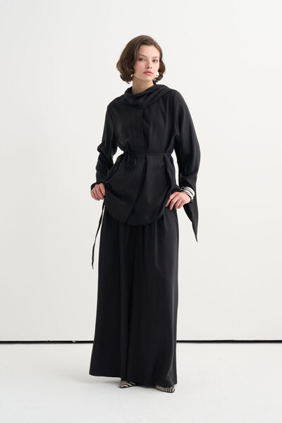 VESNA Multi-Pleated Trousers
