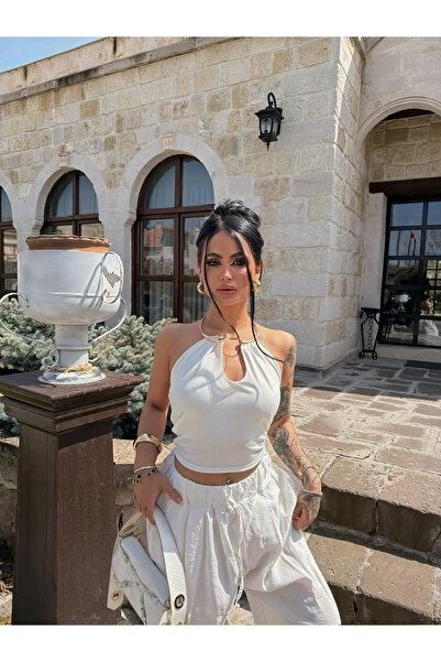 kırmızı butiks White Halter Neck Ring Crop Top