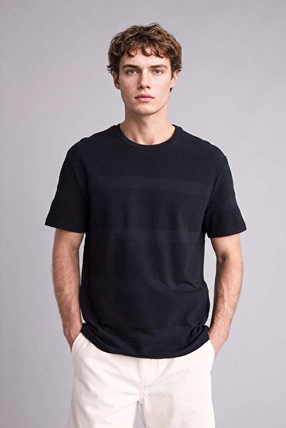 DeFacto Regular Fit Crew Neck Short Sleeve T-Shirt G7051Ax26Sm