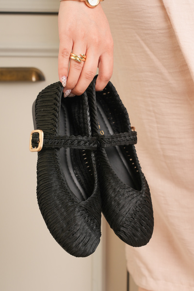 Esilapark Μαύρα γυναικεία σανδάλια μπαλαρίνας με κοντό χοντρό τακούνι και πλέξη