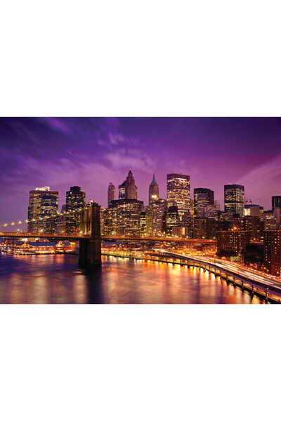 media Πίνακας σε καμβά: Μωβ ουρανός πάνω από τη Μανχάταν, 75 x 50 εκ.