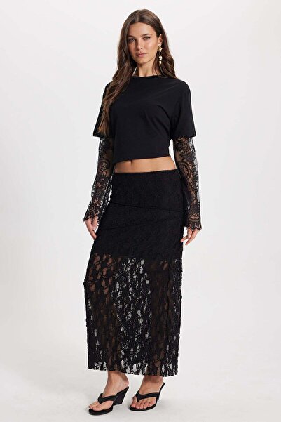 Tudors Γυναικεία Slim Fit Στενή Ελαστική Ψηλόμεση Δαντελένια Μαύρη Φούστα