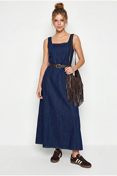 Bianco Lucci Γυναικείο φόρεμα τζιν με φαρδιά λαιμόκοψη και ζώνη 6084 60286108