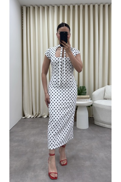 YOUR NAME Φόρεμα μίντι με σχέδιο πουά και λεπτομέρεια δεσίματος στο λαιμό