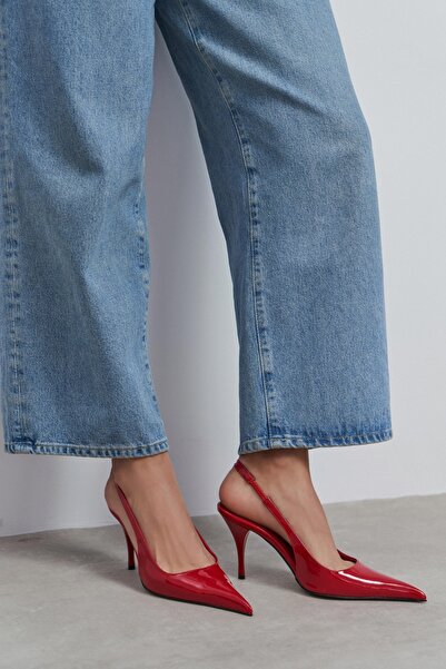 NİŞANTAŞI SHOES Γυναικεία παπούτσια με τακούνι Mehru Red από λουστρίνι με λεπ...